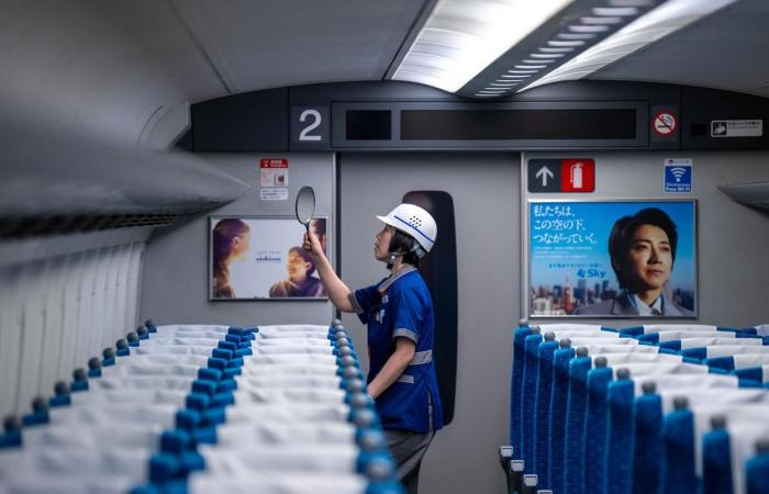 Nelle immagini. In Giappone il treno ad alta velocità Shinkansen festeggia il suo 60° anniversario