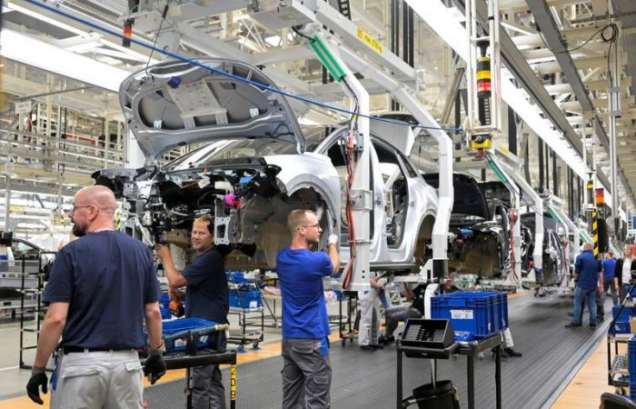 I titoli automobilistici europei perdono 10 miliardi di dollari dopo l’avvertimento di Stellantis