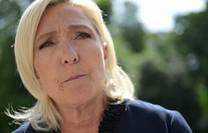 Lunedì si è svolto il processo contro Marine Le Pen e membri della RN