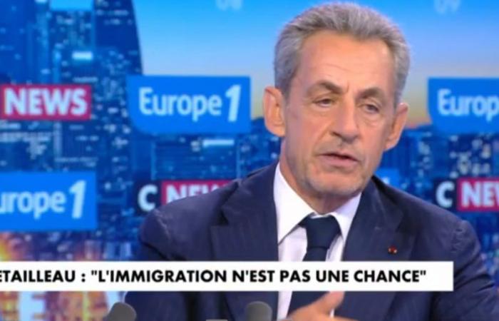 “L’immigrazione è un problema”, dice Nicolas Sarkozy