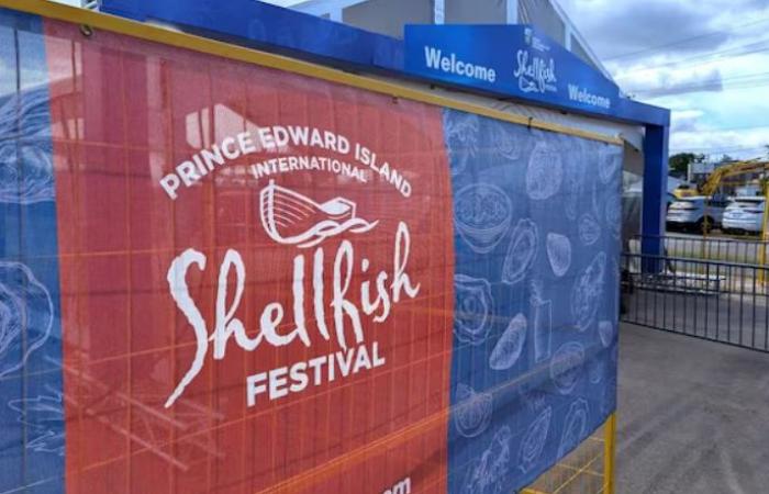 Più di 500 persone malate dopo il PEI Seafood Festival – Portale delle Isole Magdalen