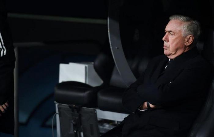 Le critiche cadono su Carlo Ancelotti