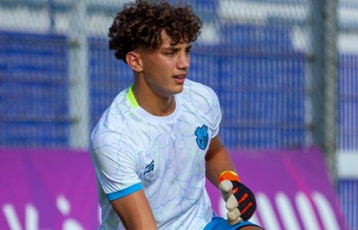 A 17 anni, Rayan Azouagh diventa il portiere più giovane nella storia del Botola