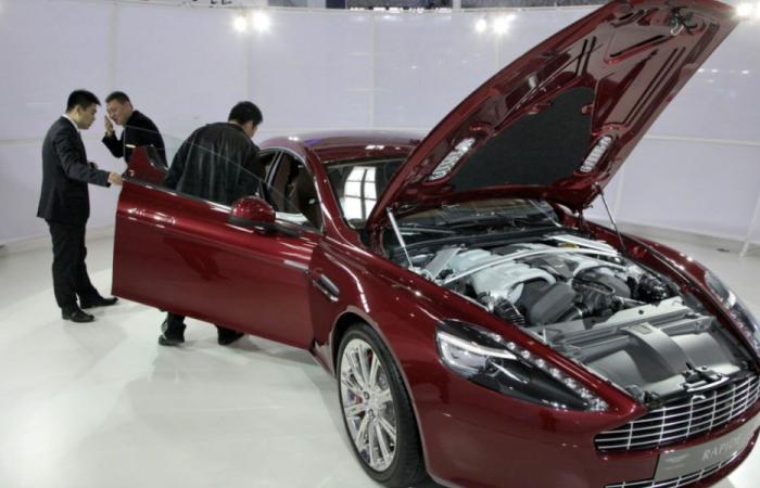 Aston Martin in difficoltà in Cina, scivola il titolo