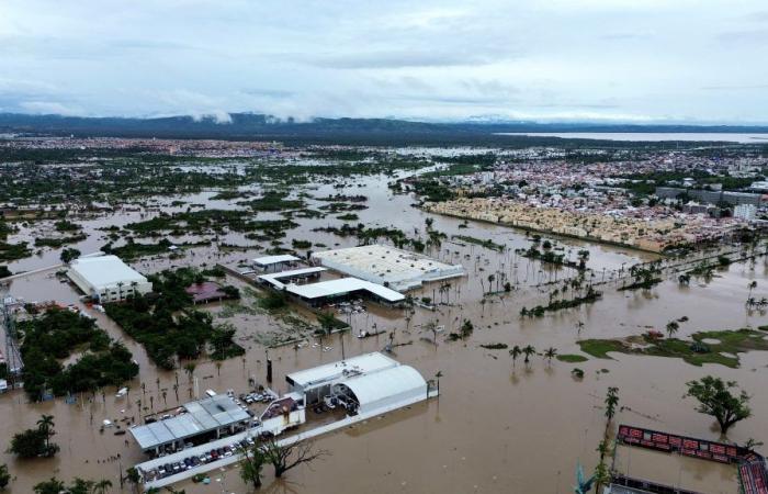 almeno 100 morti e un pesante tributo materiale