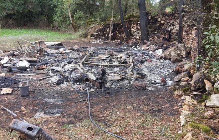 un uomo di 61 anni è rimasto gravemente ustionato in un incendio