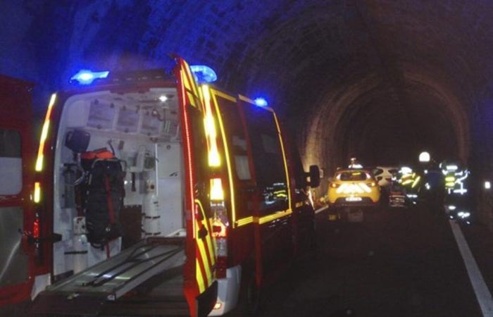 Un’auto e un minibus si scontreranno in questo tunnel tra Gard e Aveyron