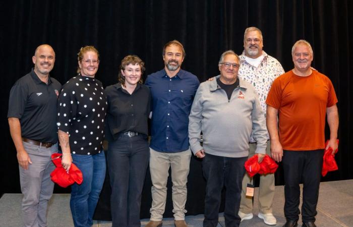 Tre dei migliori allenatori di nuoto del Canada vincono il titolo di Allenatore dell’anno