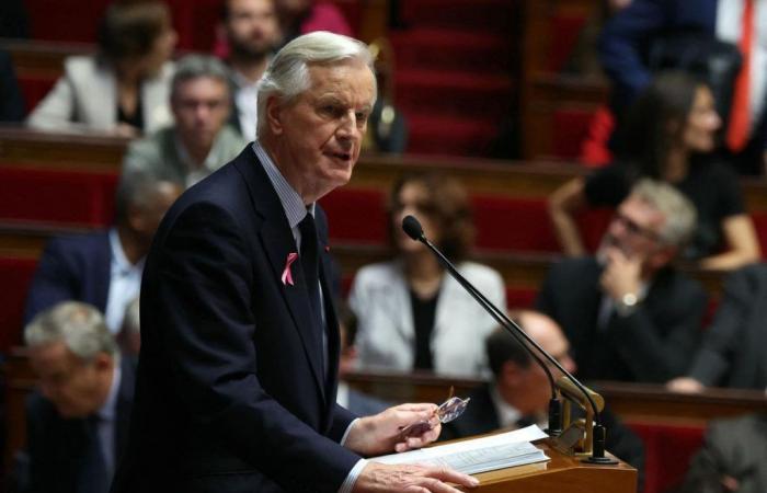 Barnier supera la linea rossa della tassazione e attira l’ira di Attal