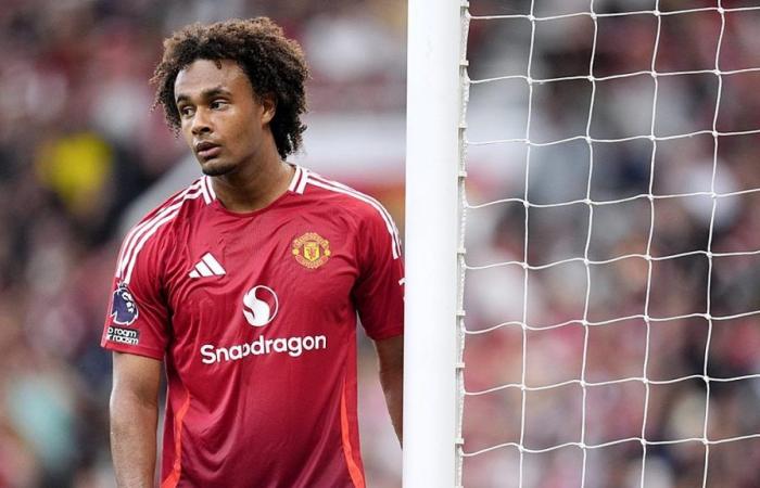 Il Manchester United cancella Zirkzee per unirsi al Liverpool