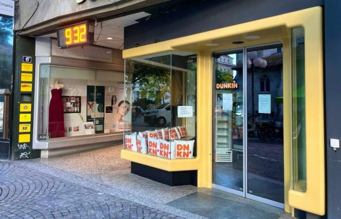 Molte filiali Dunkin’ Donuts chiudono improvvisamente in Svizzera