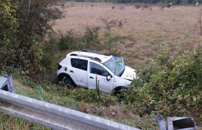 una persona gravemente ferita è stata districata