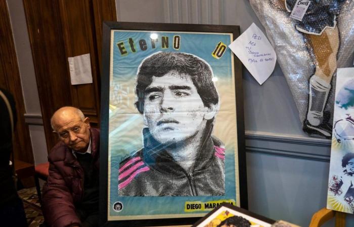 convalidata la traslazione della salma di Maradona in un “mausoleo”.