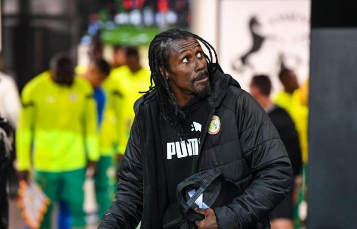 Applauso finale immediato per Aliou Cissé!