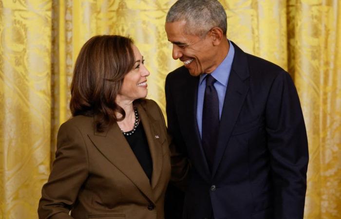 Barack Obama inizia un’operazione di seduzione per sostenere Kamala Harris un mese prima del voto