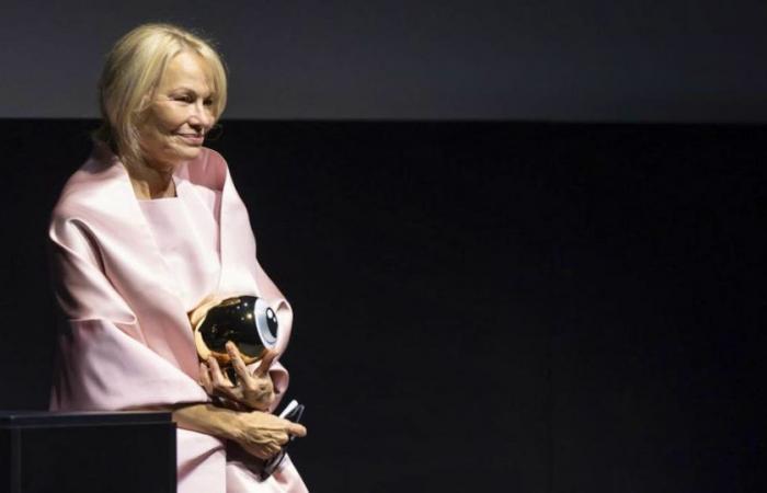 Cinema: un occhio d’oro per Pamela Anderson al Festival del cinema di Zurigo