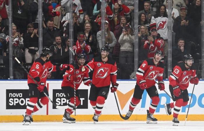 Spettacolo NHL a Praga: i Devils vincono l’apertura della stagione – ICEHL