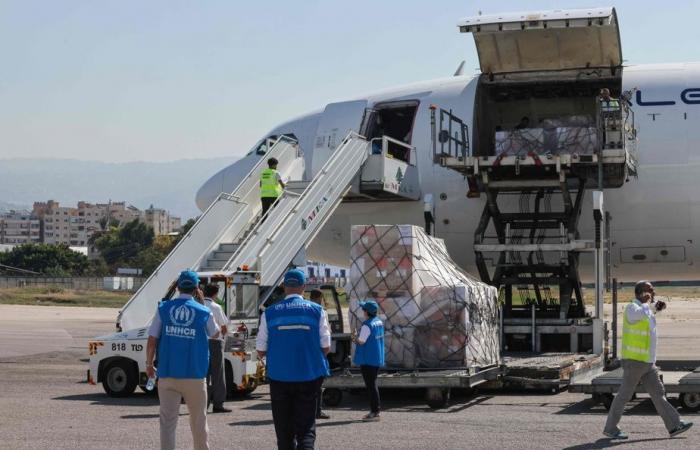 Il raid israeliano taglia la strada tra la Siria e il Libano, afferma Beirut