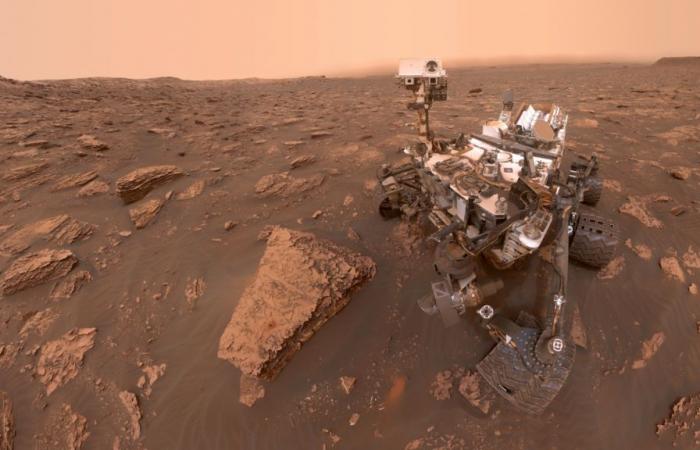 Dopo 12 anni su Marte, la NASA mostra i danni presenti sul rover Curiosity