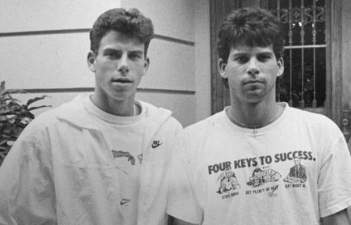 Guarda le prime immagini del doc “The Menendez Brothers” che uscirà lunedì su Netflix dove i veri fratelli si confidano dalla loro prigione, dopo il successo mondiale della fiction sulle loro vite “Monsters” – Video