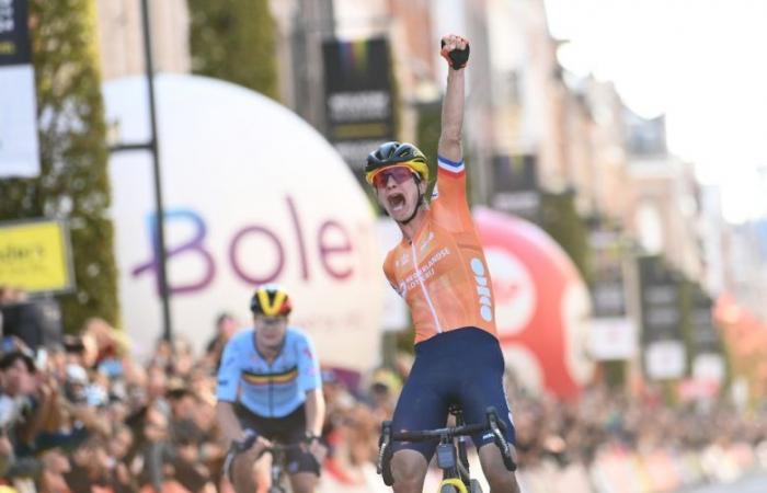 Ciclismo. Gravel – Mondiali – Marianne Vos campionessa del mondo, Lotte Kopecky battuta