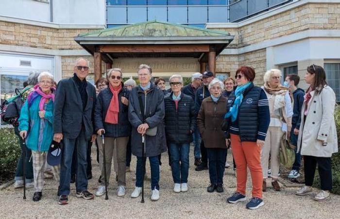 “Conosciamo tutti qualcuno che affronta la malattia”: una marcia allo stesso tempo blu e rosa, a Orléans