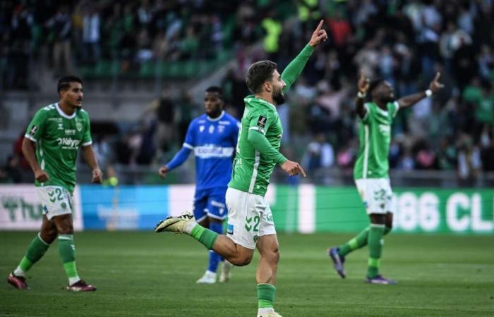 Ligue 1: Il Saint-Étienne batte l’Auxerre con una tripletta di Zuriko Davitashvili