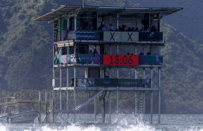 Giochi Olimpici di Parigi 2024 – Surf: completato lo smantellamento della torre dei giudici di Teahupo’o