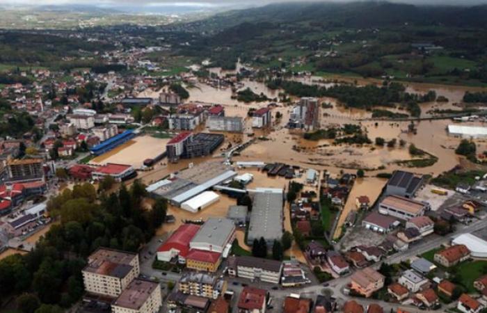 In Bosnia-Erzegovina le inondazioni uccidono almeno 14 persone