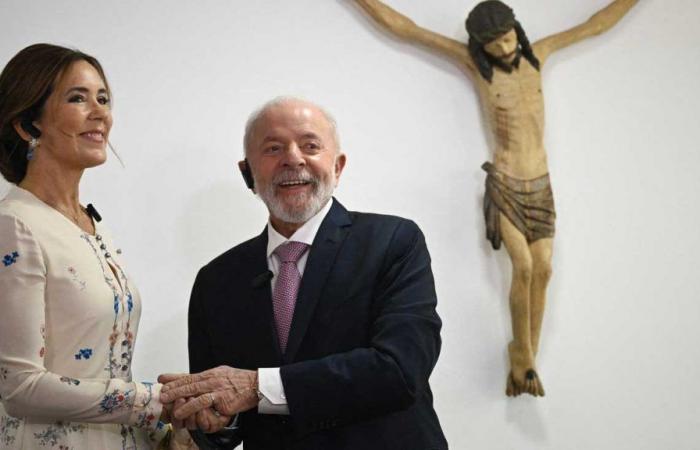 La regina Mary incontra il presidente Lula a Brasilia