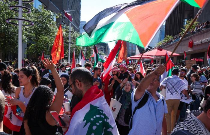 Un anno di guerra a Gaza | Una manifestazione filo-palestinese nel centro di Montreal