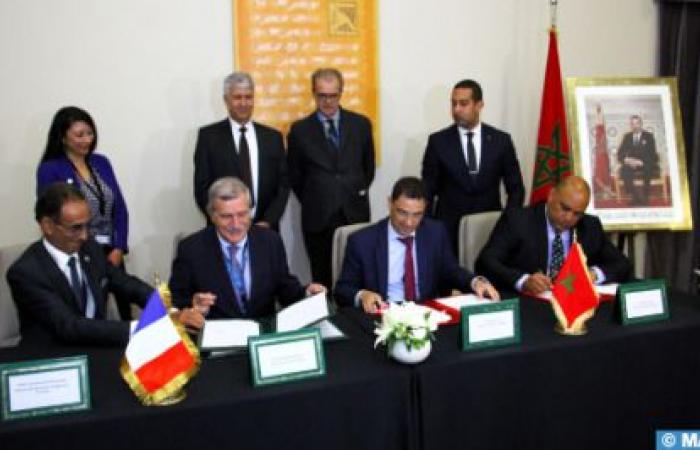 Firma di una dichiarazione di intenti per rafforzare la cooperazione franco-marocchino nel settore equino