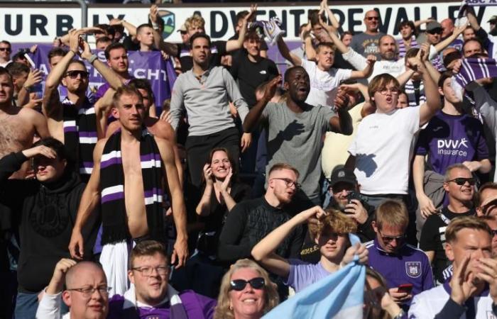 Anderlecht-Standard: i fischi di uno stadio rivolti ai propri rivoltosi, la più esemplare delle sanzioni