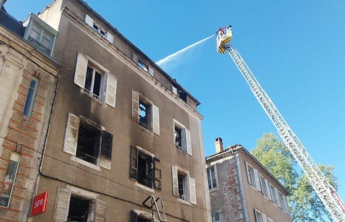 Più di 5 mesi dopo, che ne sarà dell’edificio bruciato situato in rue de l’Université a Cahors?