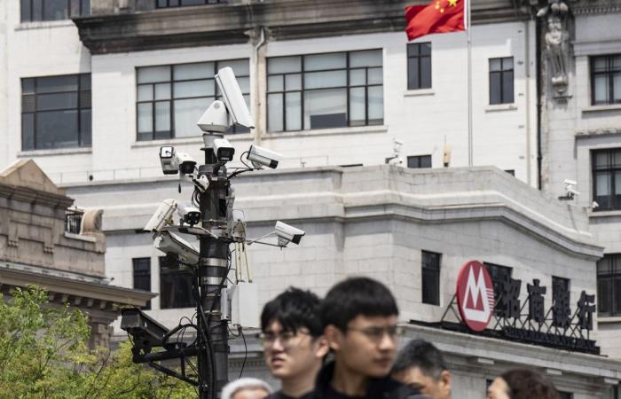 Hong Kong prevede di installare migliaia di telecamere di sorveglianza. I critici dicono che è un’ulteriore prova che la città si sta avvicinando alla Cina