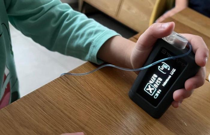 Argiésans: Côme, 4 anni, gestisce il suo diabete utilizzando l’intelligenza artificiale