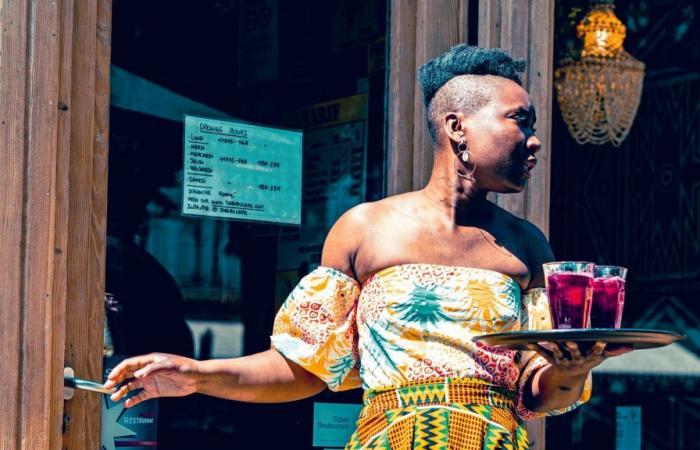 Vérane Frédiani, autrice che dà un posto d’onore alla cucina africana in Francia