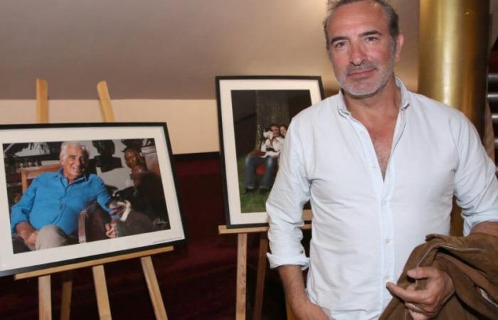 Installato a Saint-Cloud in un quartiere privato, Jean Dujardin si mobilita per la sua città di lusso che diventa sempre più bella