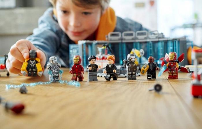 Prezzo LEGO Marvel aggiornato e numero di pezzi annunciati per il 2025