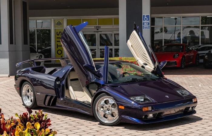 Allora qual è il segreto della Lamborghini Diablo VT Roadster di John Cena?