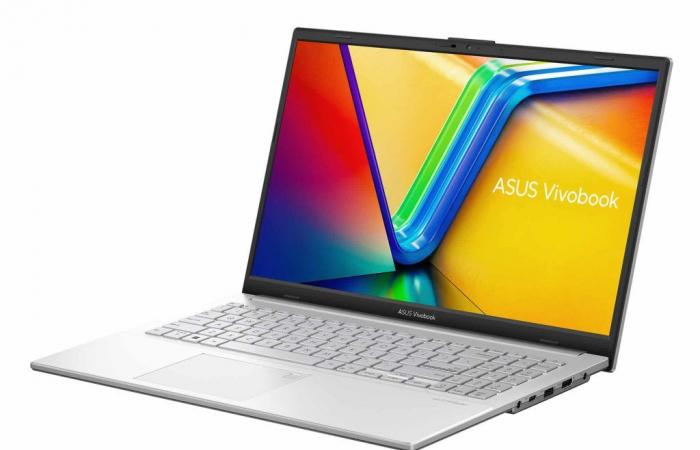 Promo €449 Asus VivoBook Go 15 S1504FA-BQ805W, economico portatile da 15″ argento sottile e leggero AMD Ryzen 5 con SSD da 512 GB, tastiera retroilluminata, biometria + zaino