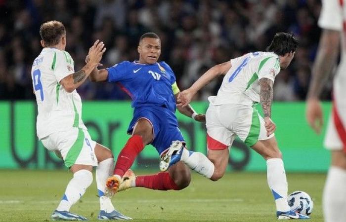 Il comportamento di Mbappé scandalizza la Francia