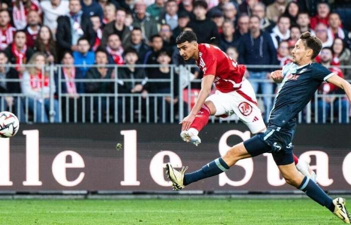 Stadio di Brest. Salah aggiorna la buona vecchia patata. Sport