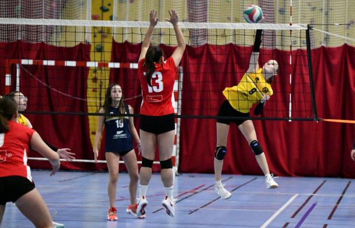 PALLAVOLO: Una grande vittoria per le donne di Le Creusot contro il Besançon