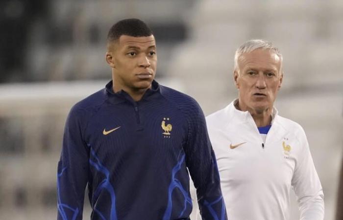 Didier Deschamps prova a spiegare l’anomalia Kylian Mbappé, ritirato dalla squadra francese ma titolare al Real Madrid