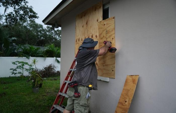 Milton diventa un uragano di categoria 4, prevista evacuazione di massa in Florida