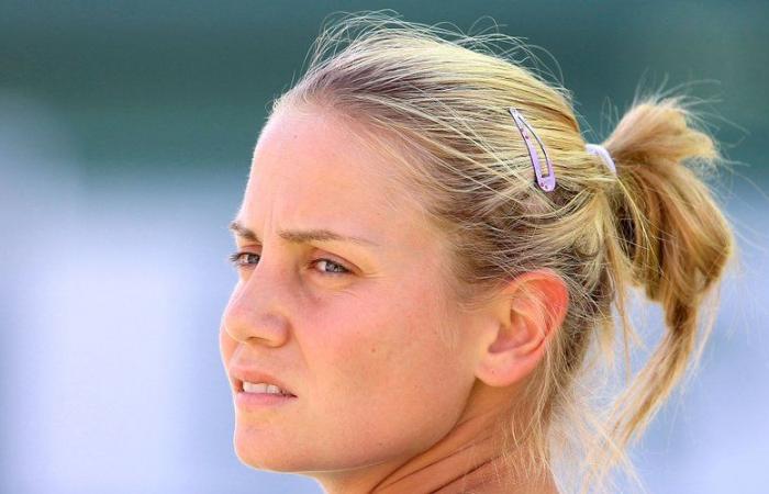 VIDEO. Tennis: “Non un solo centimetro della mia pelle non era coperto di lividi”… In lacrime, l’ex star mondiale ricorda le violenze e gli insulti del padre