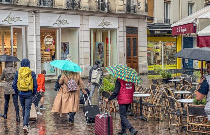 Meteo: quando finirà la pioggia a Parigi e tornerà il sole? Previsioni in Île-de-France