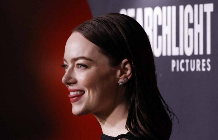 Emma Stone opta per la palla zero