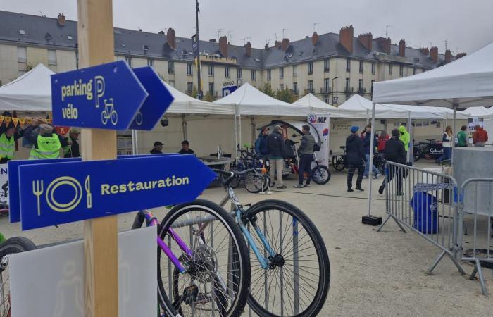 A Tours, una giornata ciclistica al 100%.